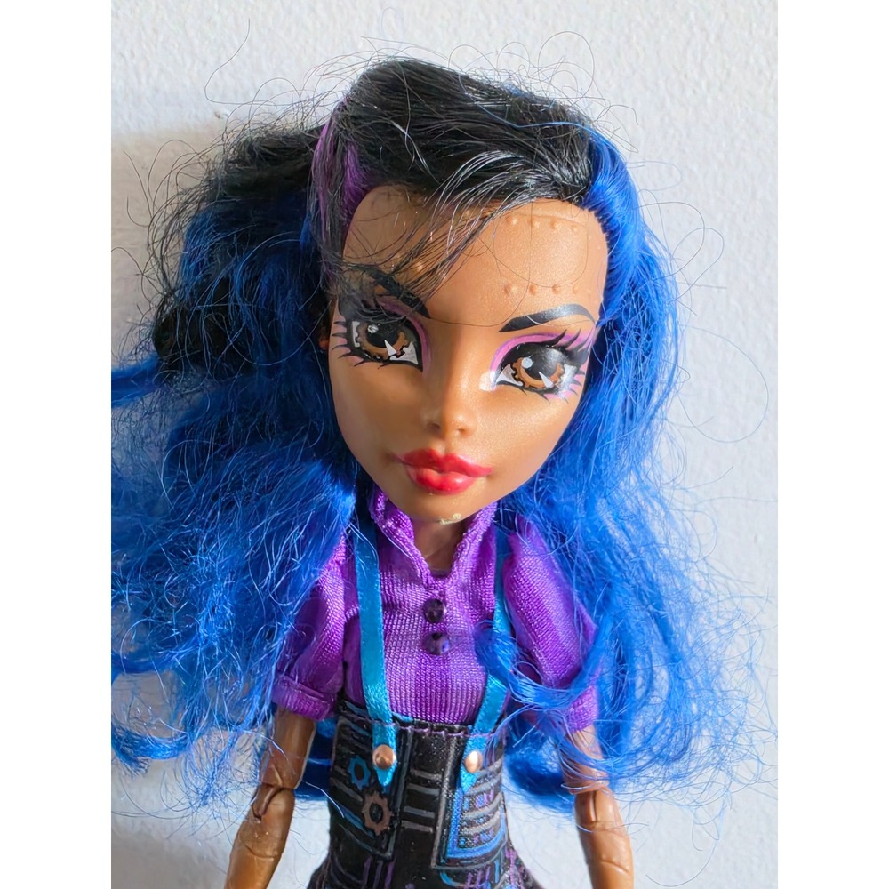 Mattel Monster High Robecca Steam Art Class Doll Blue Hair Steampunk G1